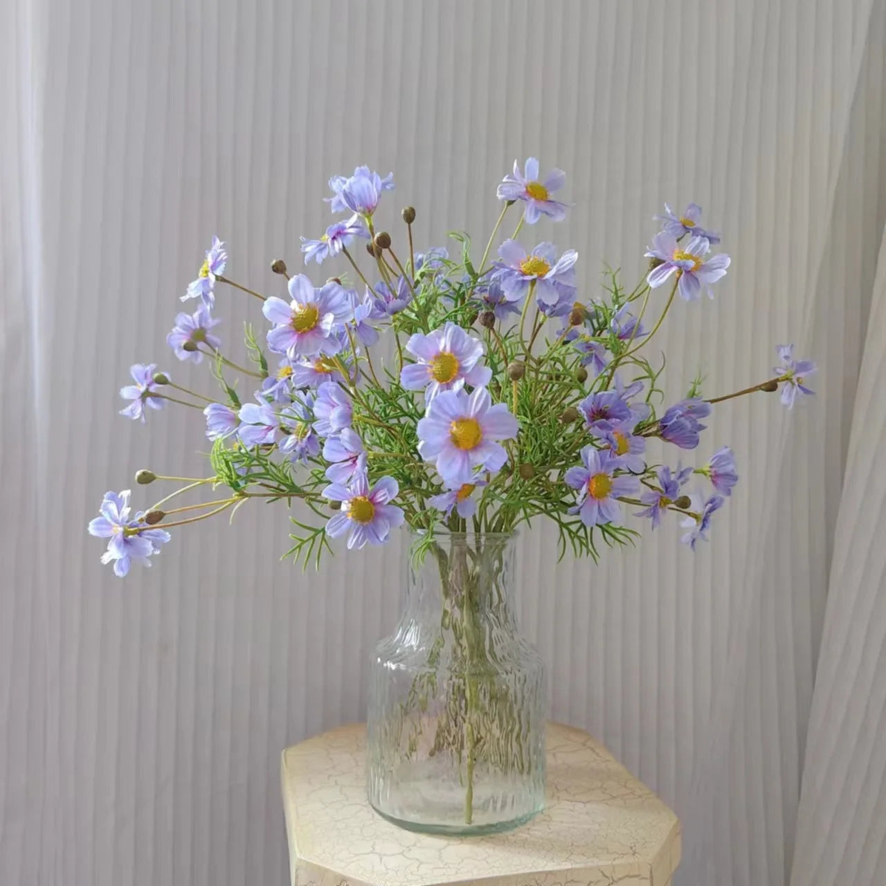 Artificial Purple Daisy Flower Bouquet in Glass Vase for Home Decor