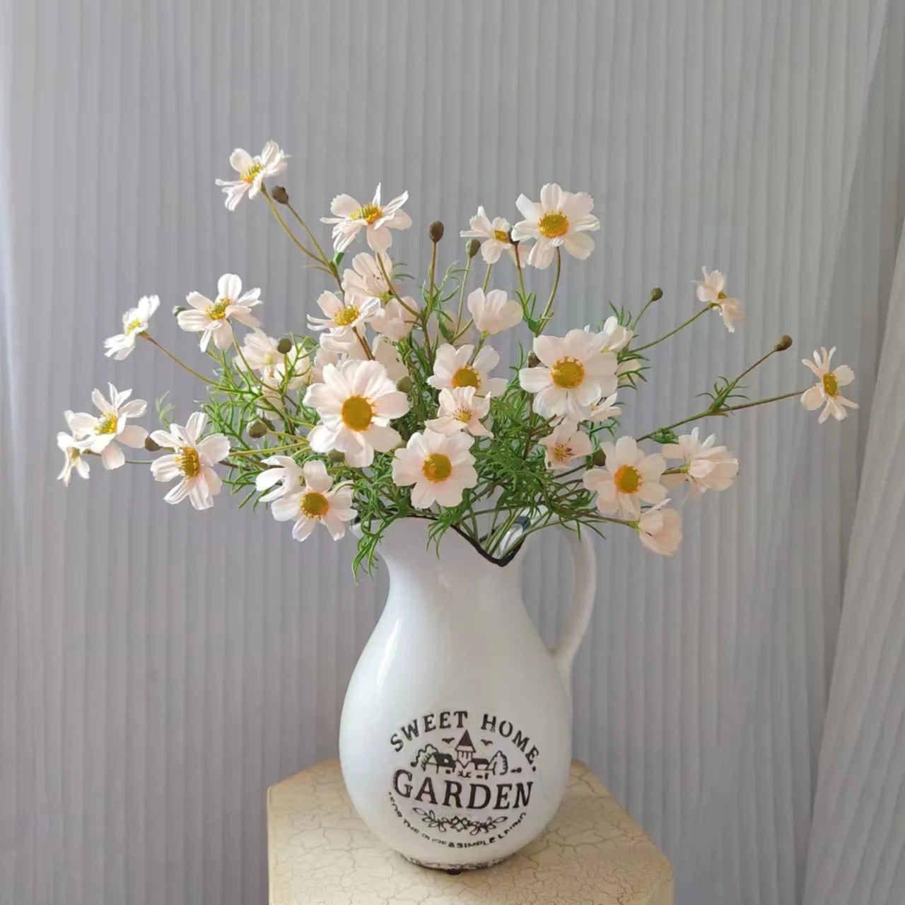 White Daisy Flower Arrangement in Ceramic Jug with Sweet Home Garden Design