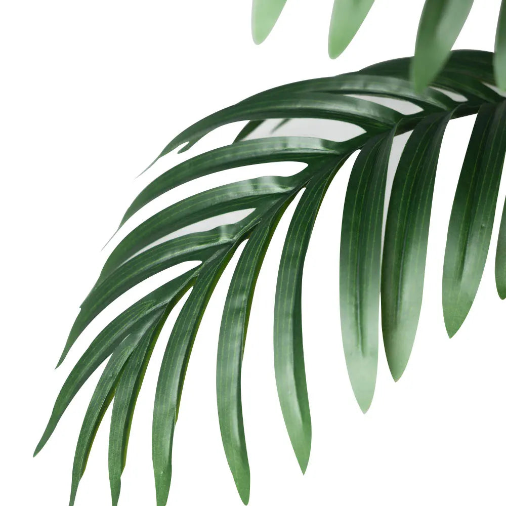 Lush Green Faux Palm Leaf with Realistic Texture for Home Decor and Arrangements
