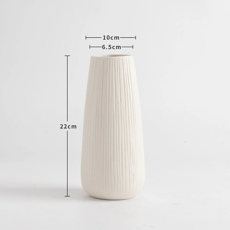 Elegant white home decoration ceramic jarrones with vertical ribbed texture and modern design
