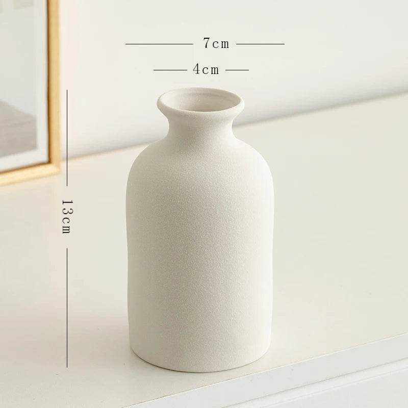 Mağazam White Ceramic Vase with a 13cm height and modern design for home decor